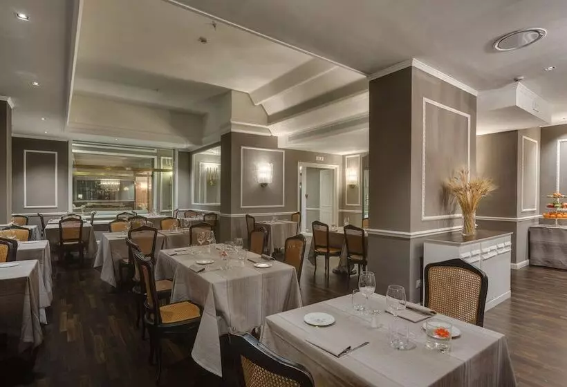 Fotos del hotel Plaza Hotel Lucchesi:  3