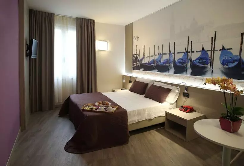 Fotos del hotel Vittorio:  13