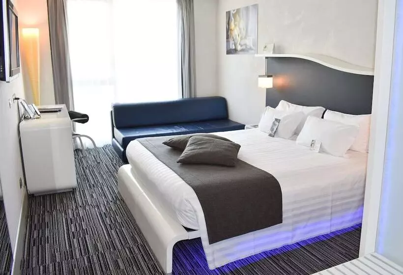 Fotos del hotel Best Western Premier Hotel Royal Santina:  2