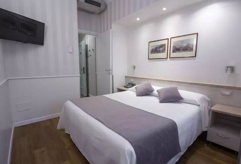 Fotos del hotel Flora:  5