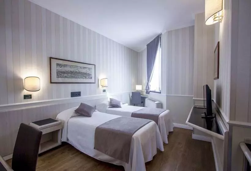 Fotos del hotel Flora:  7