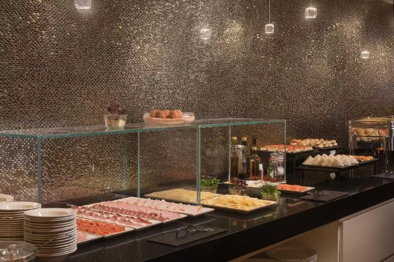 Fotos del hotel Nh Collection Roma Vittorio Veneto:  78