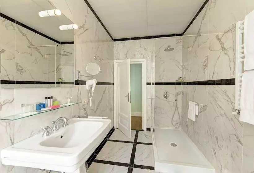 Fotos del hotel Quirinale:  25