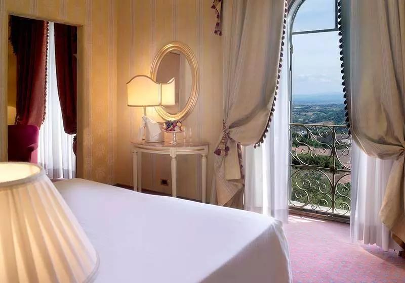 Fotos del hotel Sina Brufani:  24