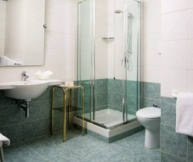 Fotos del hotel Carlton Capri:  18