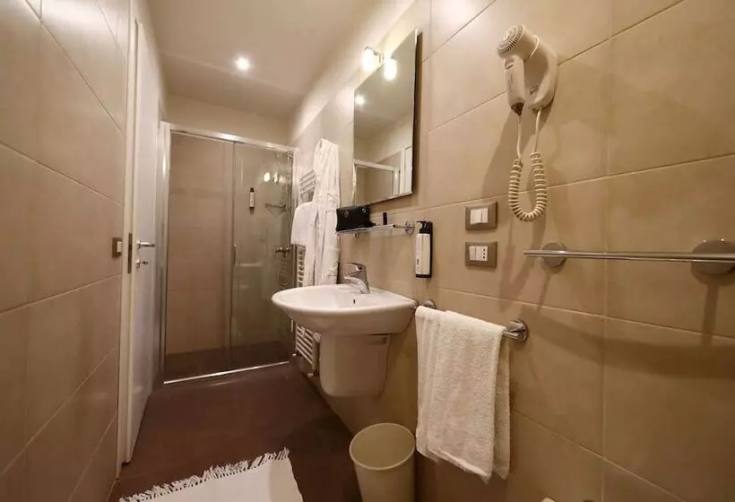 Fotos del hotel Italia:  25