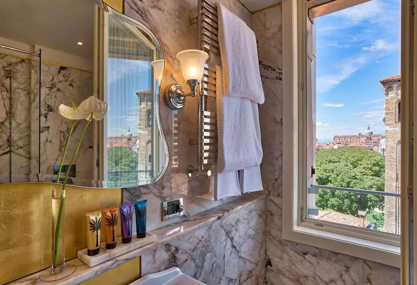 Fotos del hotel Londra Palace:  22