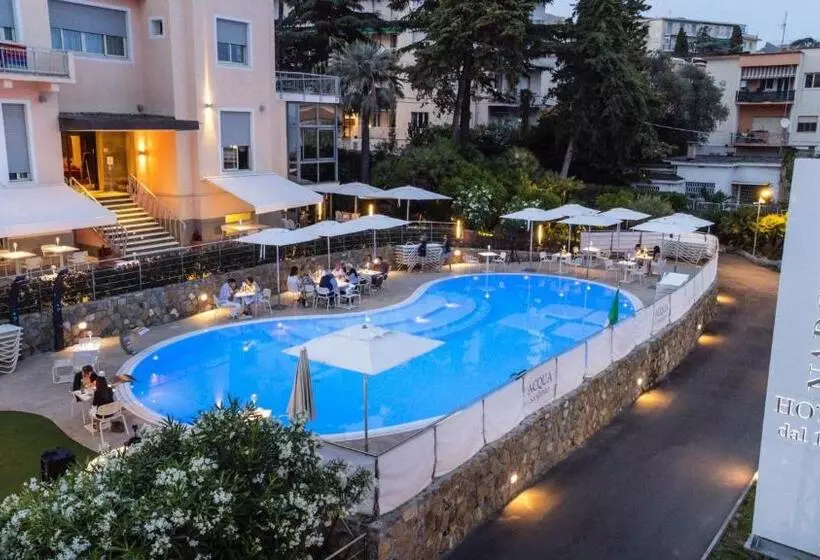 Fotos del hotel Napoleon:  7