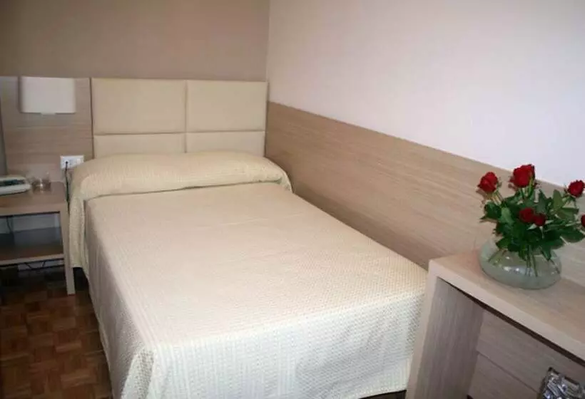 Fotos del hotel Napoleon:  10