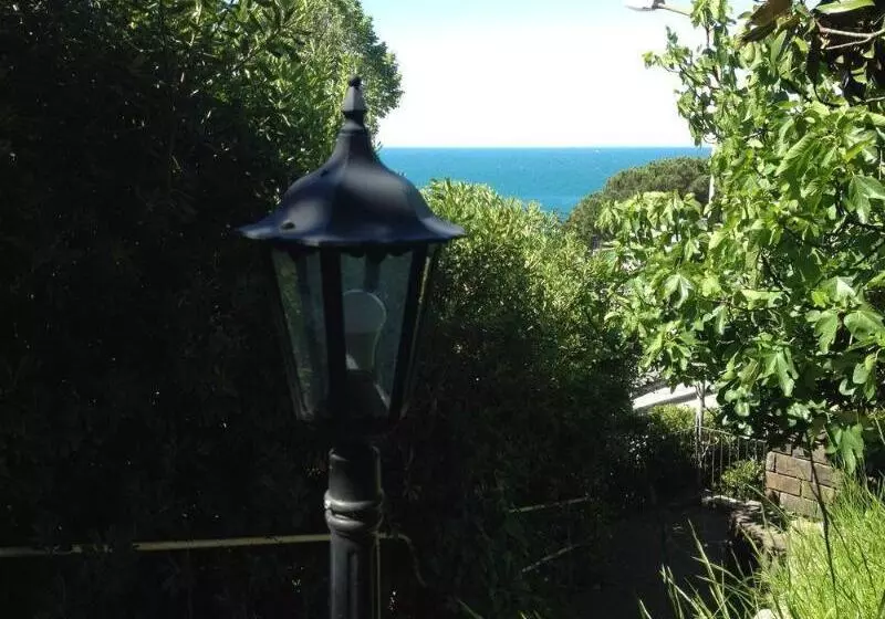 Fotos del hotel Riviera & Maximilian's:  16