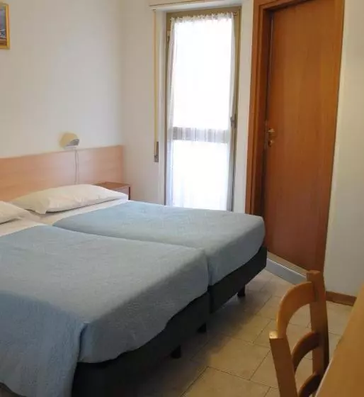 Fotos del hotel Villa Augusta:  15