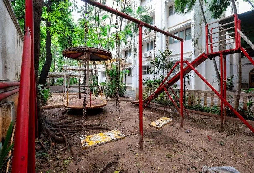 Fotos del hotel Balwas International:  7