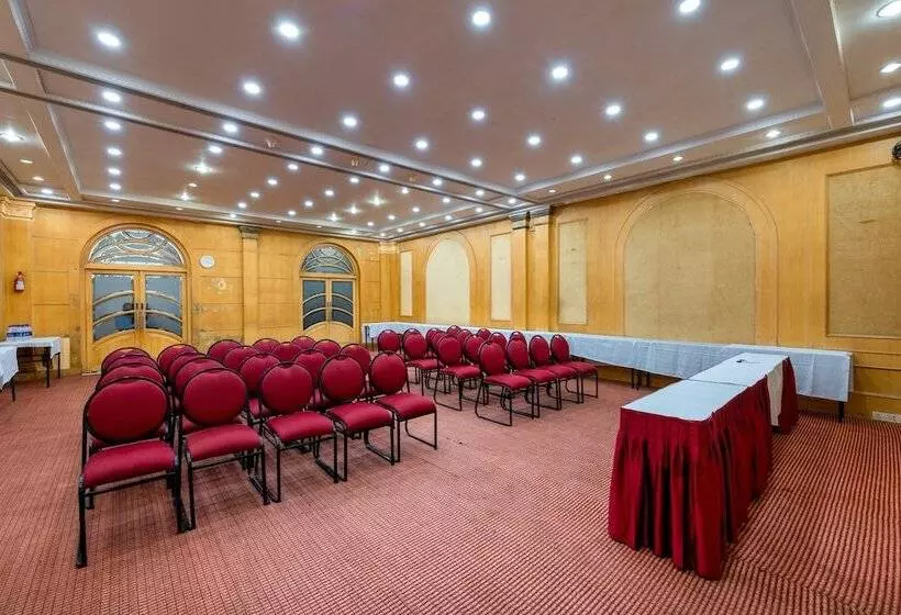 Fotos del hotel Balwas International:  17