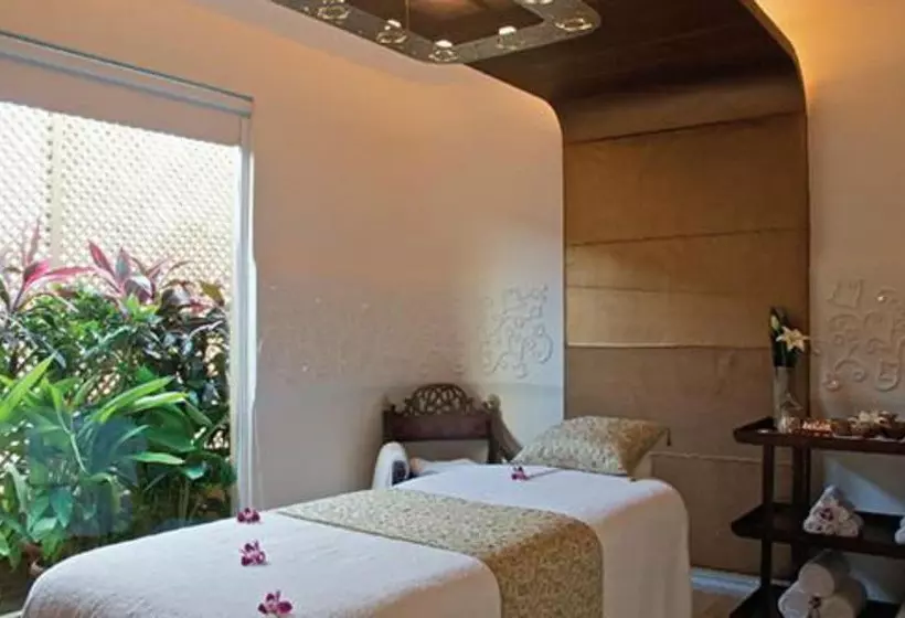 Fotos del hotel Blue Diamond Pune Ihcl Seleqtions:  14