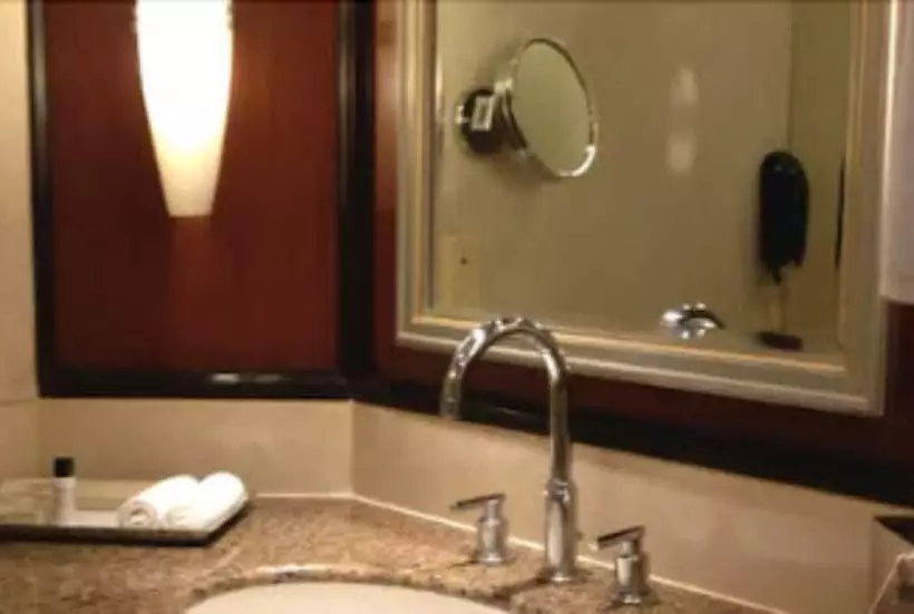 Fotos del hotel Blue Diamond Pune Ihcl Seleqtions:  8