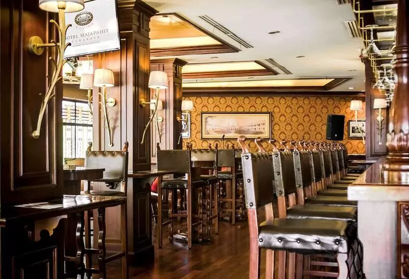 Fotos del hotel Majapahit Surabaya Mgallery:  23