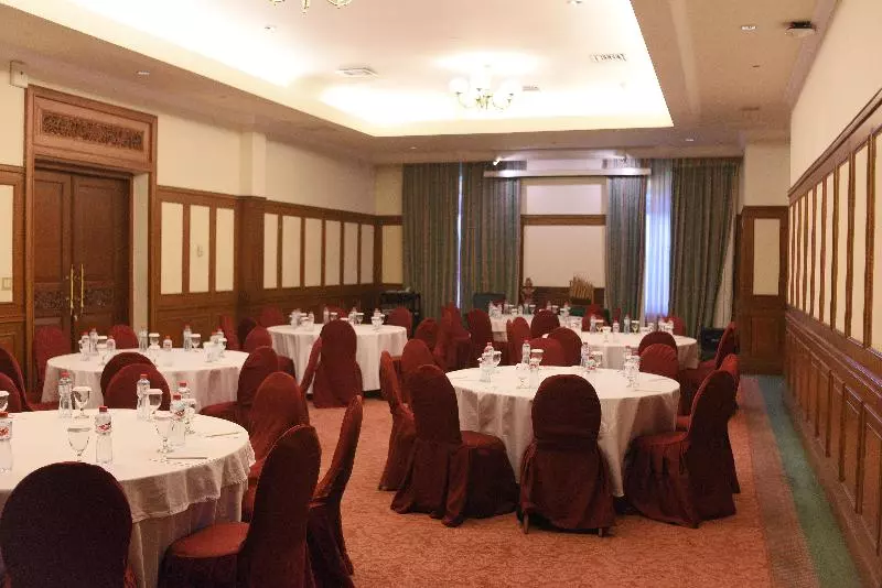 Fotos del hotel Majapahit Surabaya Mgallery:  8