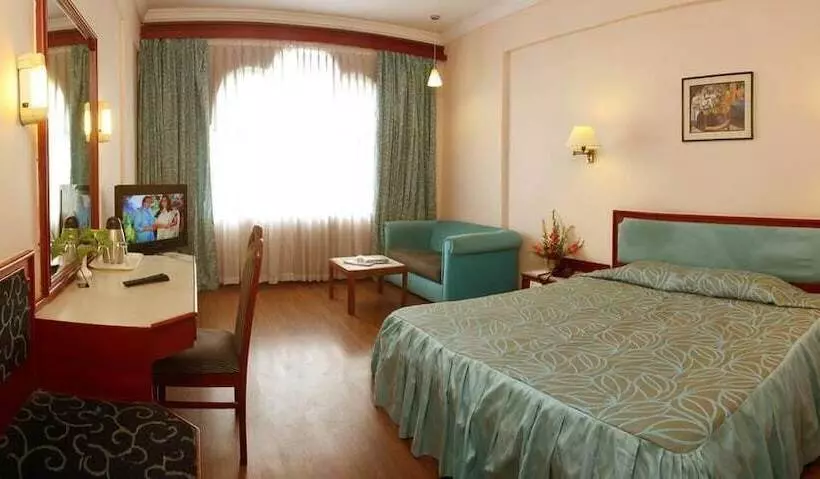 Fotos del hotel Kings Kourt:  11