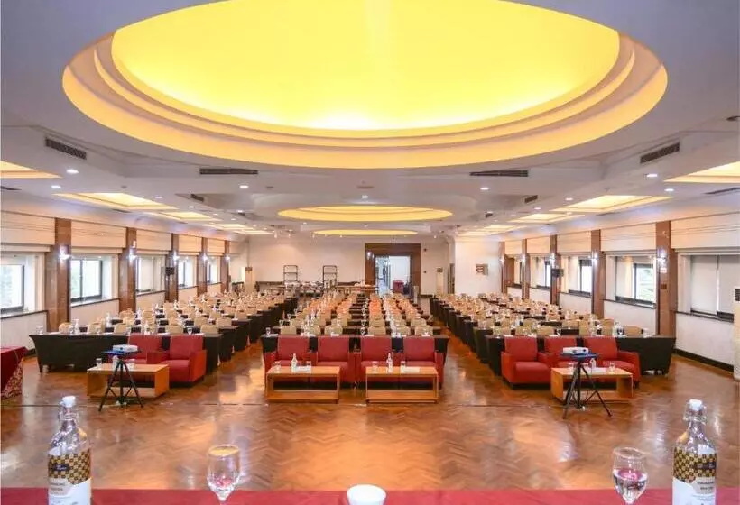 Fotos del hotel Metro Park View  Kota Lama Semarang:  5