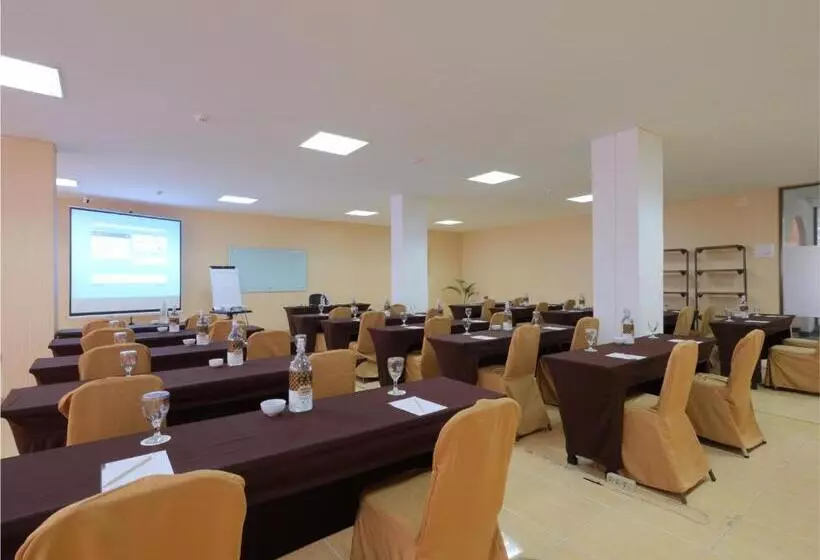 Fotos del hotel Metro Park View  Kota Lama Semarang:  7