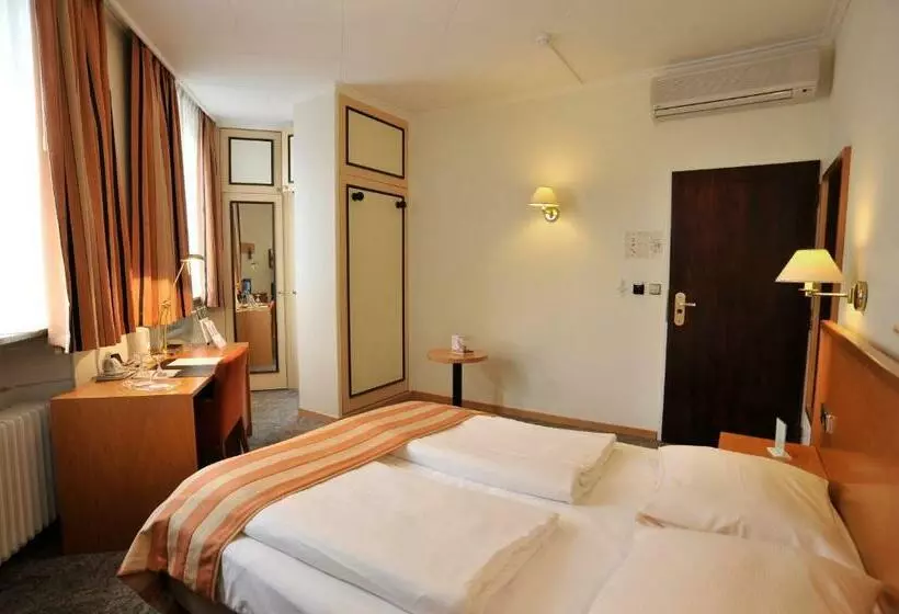 Fotos del hotel Central Molitor:  13