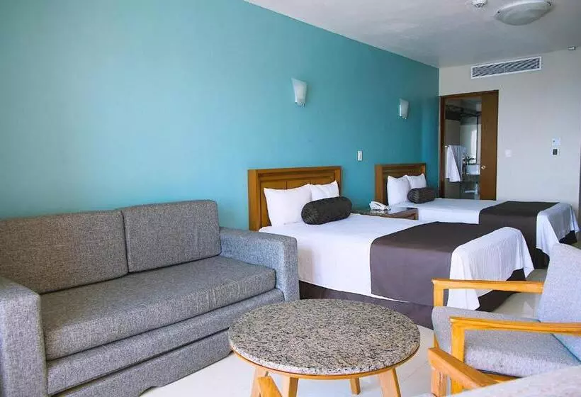 Fotos del hotel Don Pelayo Pacific Beach:  2