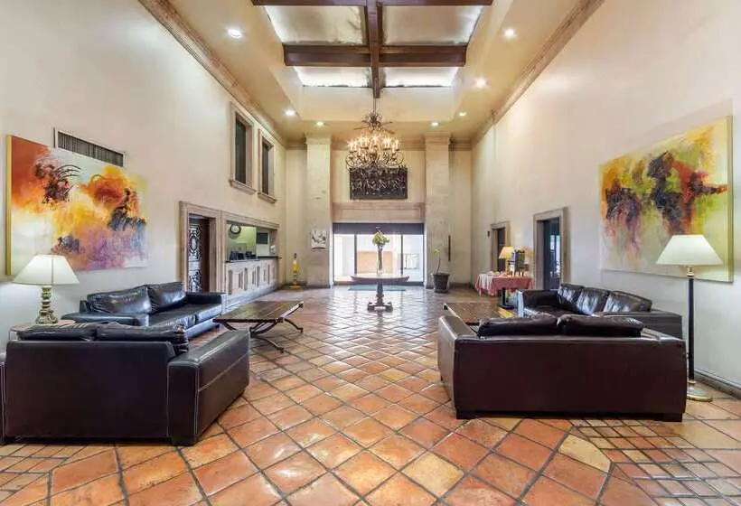 Fotos del hotel Quality Inn & Suites Saltillo Eurotel:  13