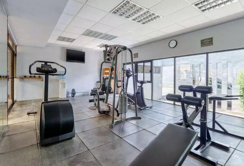 Fotos del hotel Quality Inn & Suites Saltillo Eurotel:  14