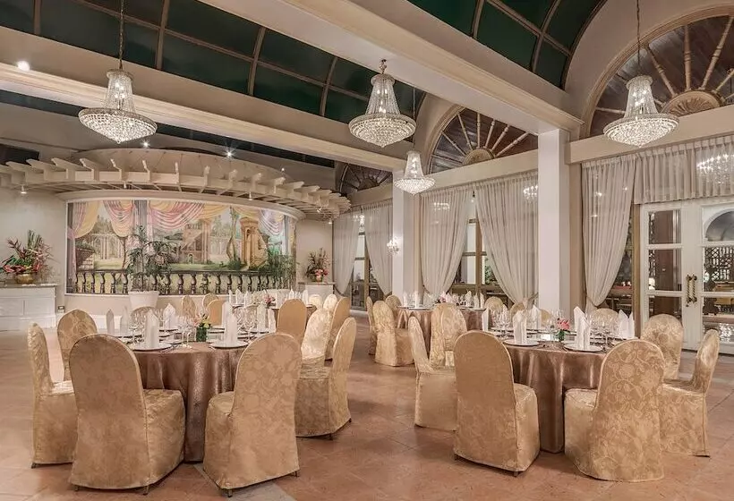 Fotos del hotel The Manila   Multiple Use:  24