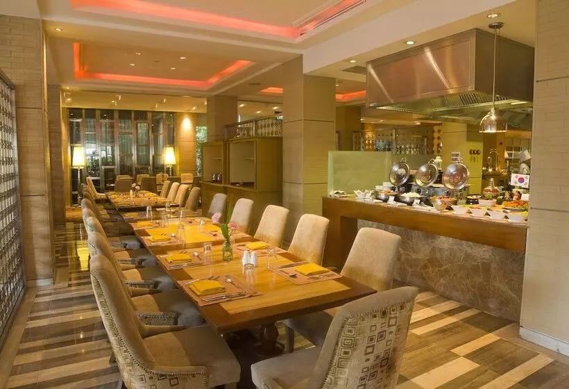 Fotos del hotel The Manila   Multiple Use:  14