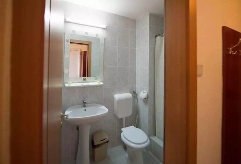 Fotos del hotel Caraiman Mamaia:  10