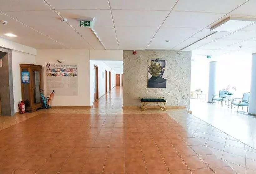 Fotos del hotel Hotel Modern:  3