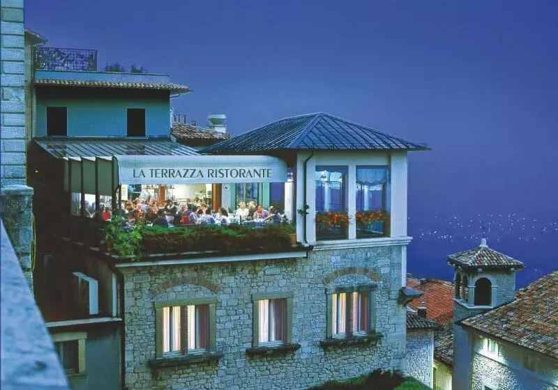 Fotos del hotel Titano:  16