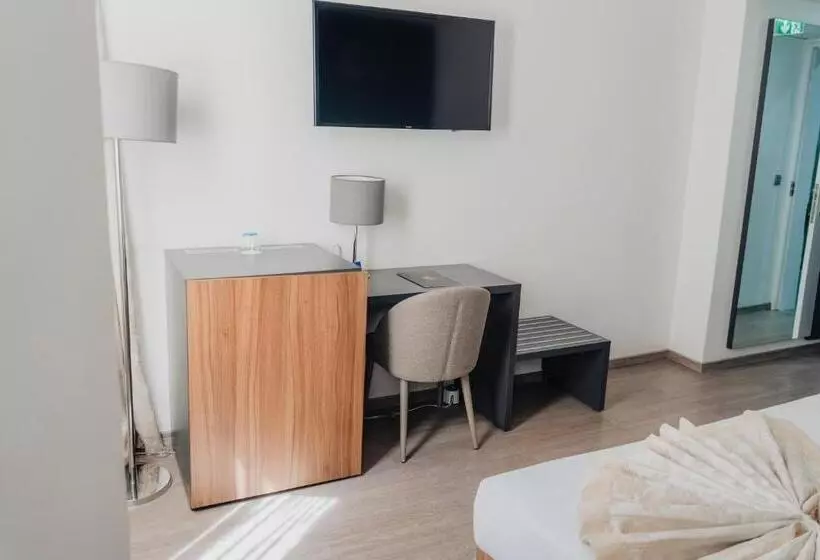 Fotos del hotel Nina:  19