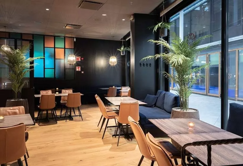 Fotos del hotel Scandic Hamburger Börs:  15