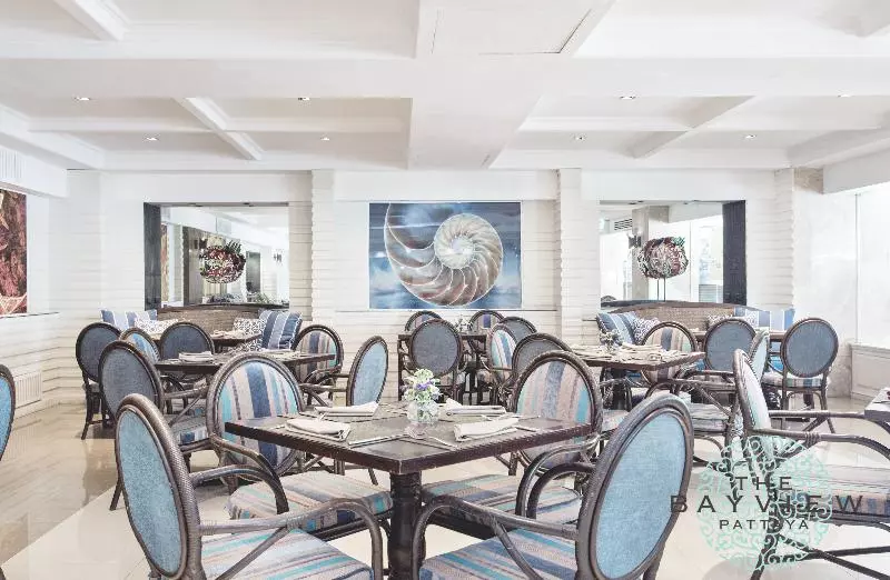 Fotos del hotel The Bayview  Pattaya:  11