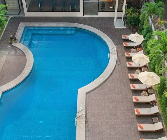 Fotos del hotel The Bayview  Pattaya:  13