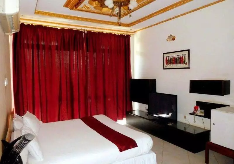 Fotos del hotel Fairway  & Spa:  2