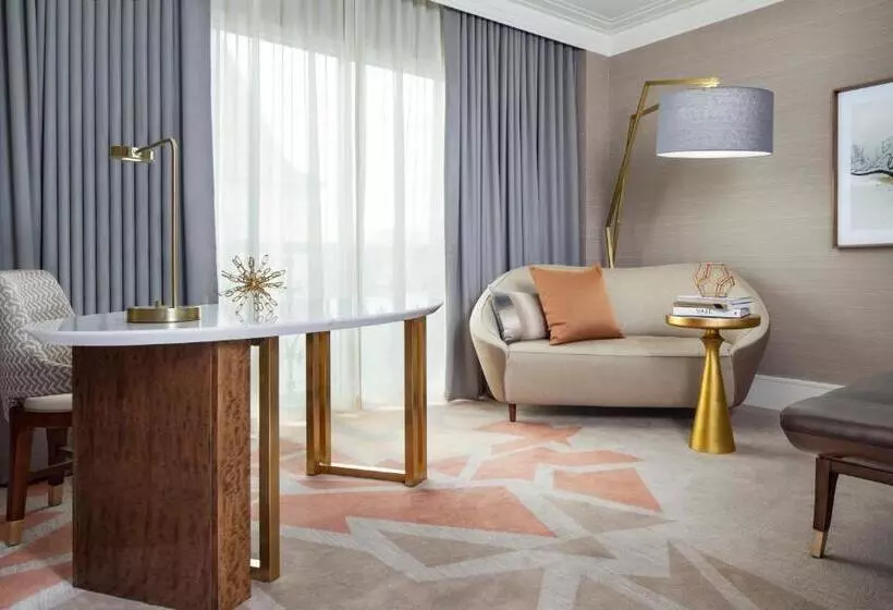 Fotos del hotel Crescent Court:  22