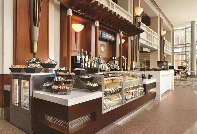 Fotos del hotel Hilton Boston Logan Airport:  5