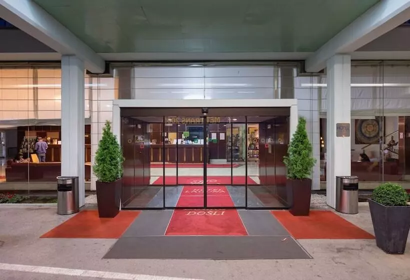 Fotos del hotel Laguna Zagreb:  9