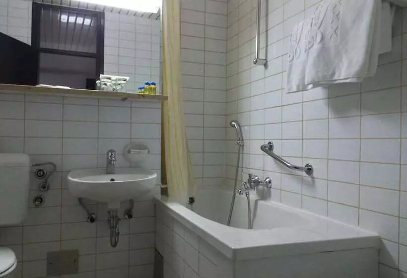 Fotos del hotel Laguna Zagreb:  12