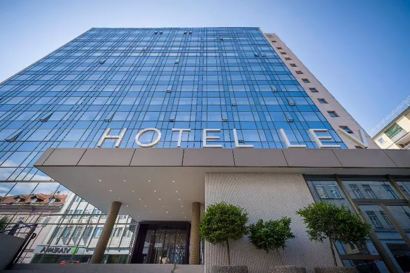 Fotos del hotel Lev:  8