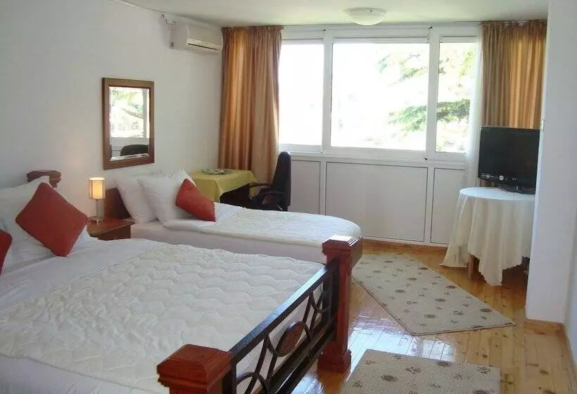 Fotos del hotel Mediteran Ulcinj:  17