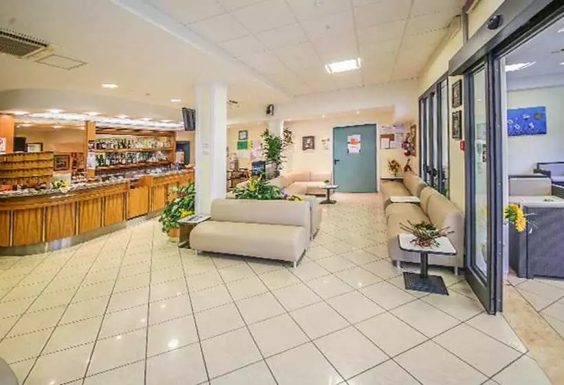 Fotos del hotel Santa Martina:  3