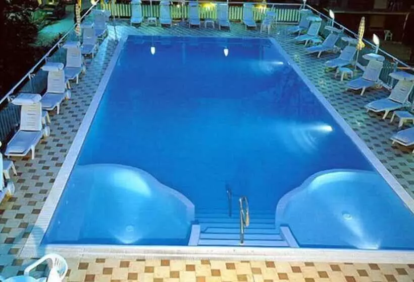 Fotos del hotel Santa Martina:  2