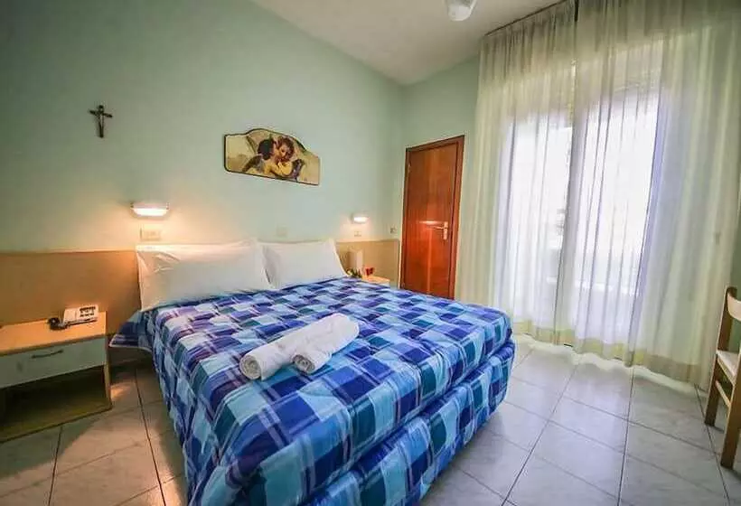 Fotos del hotel Santa Martina:  8