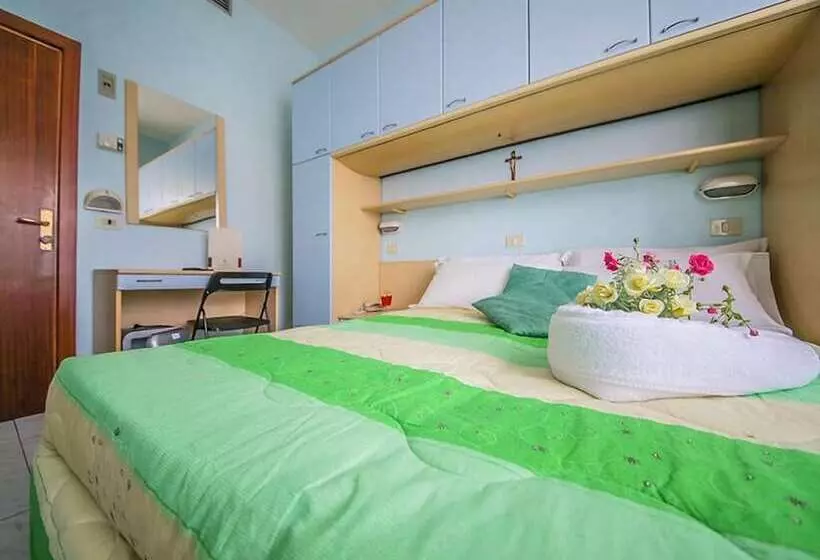 Fotos del hotel Santa Martina:  12