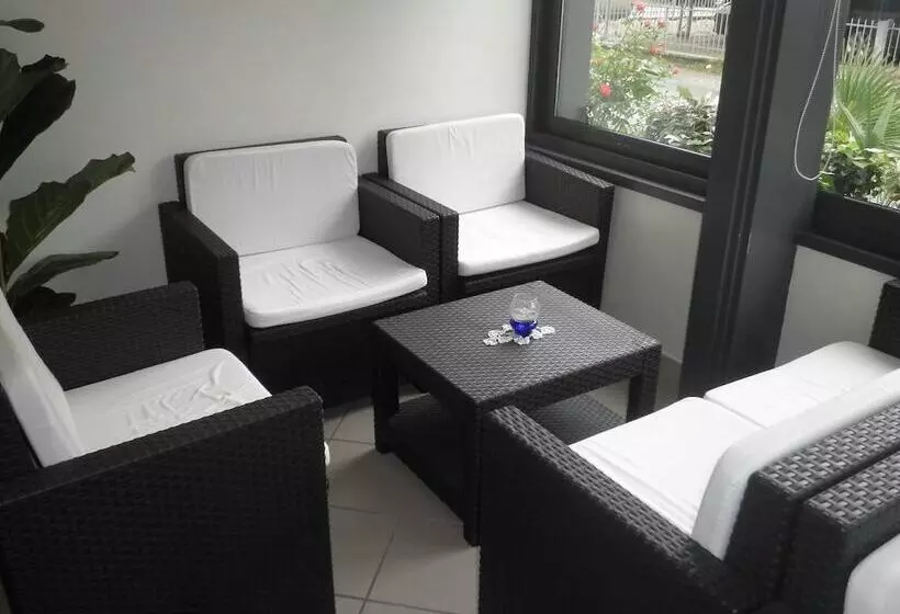 Fotos del hotel Santa Martina:  6