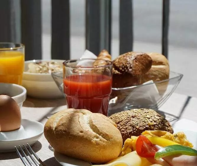 Fotos del hotel Westbahn:  20